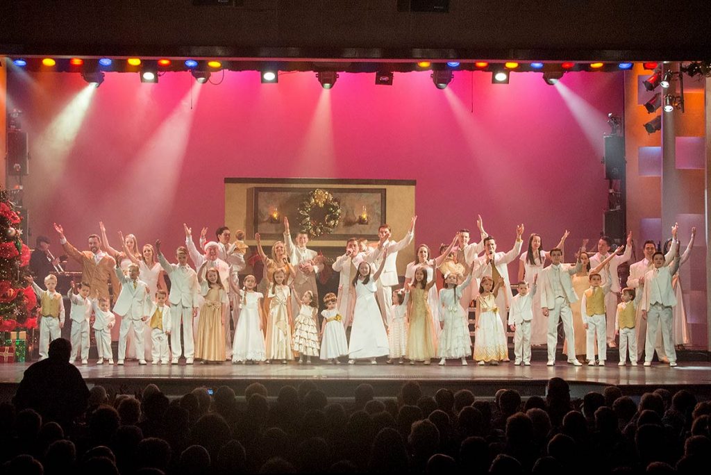 Hughes Brothers Christmas Show Finale