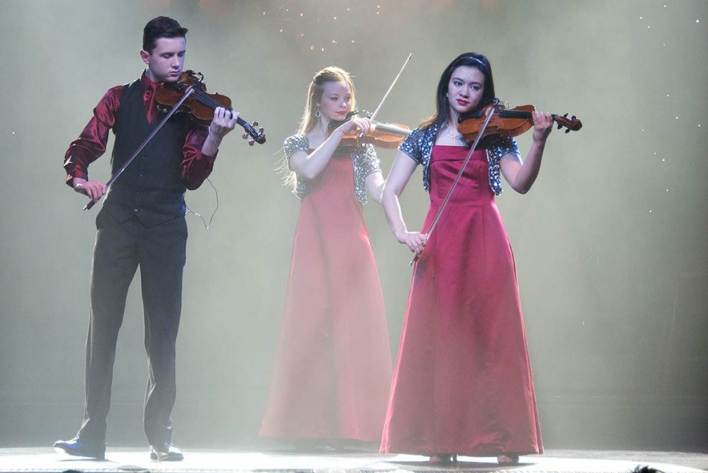 Christmas Violin Medley